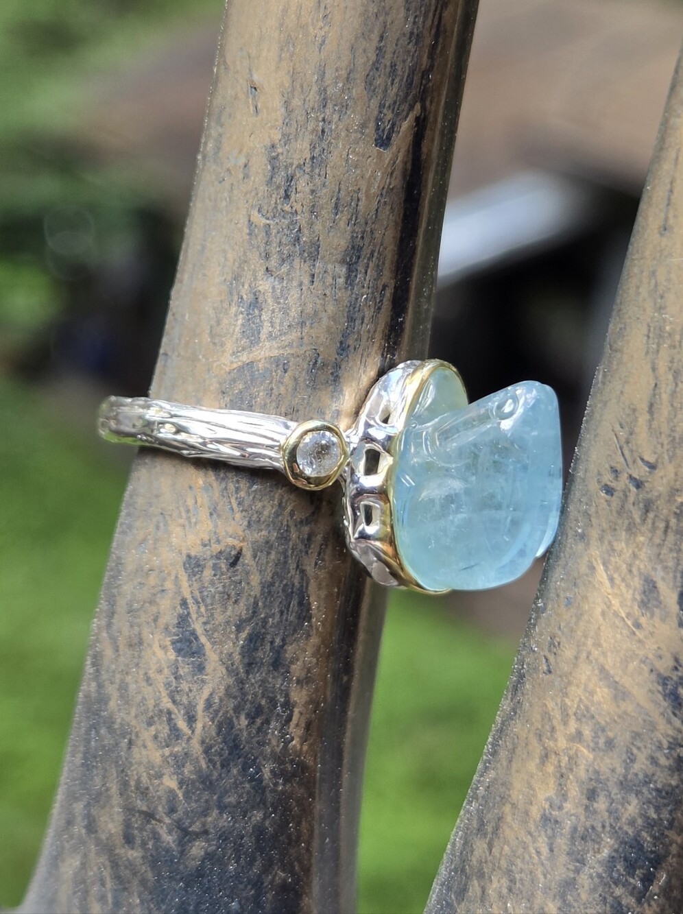 Aquamarine 4k Natural Bunny Carved Topaz Sterling & Gold Ring Sz7.5 - Picture 3 of 11